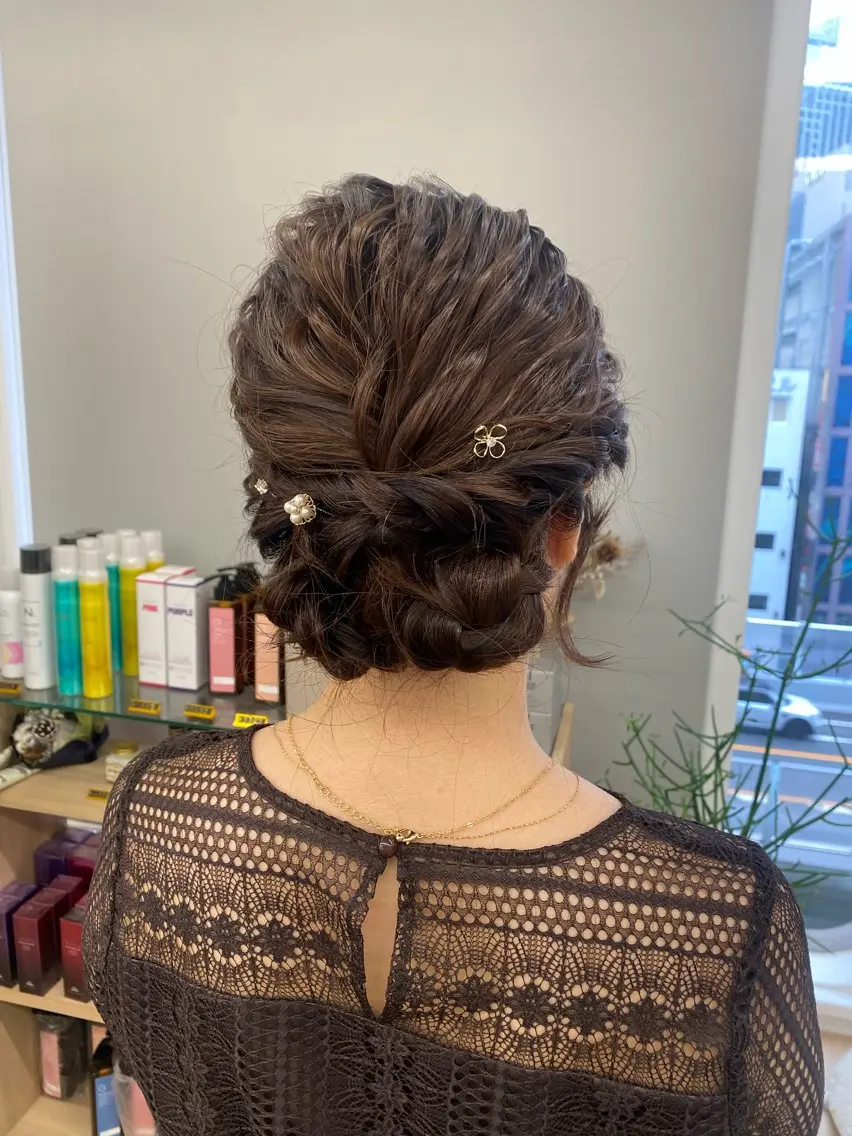 ミディアム カラー ヘアアレンジ 結婚式・ブライダル ボブ /ニュアンス/ satomi🧸💖のヘアスタイル
