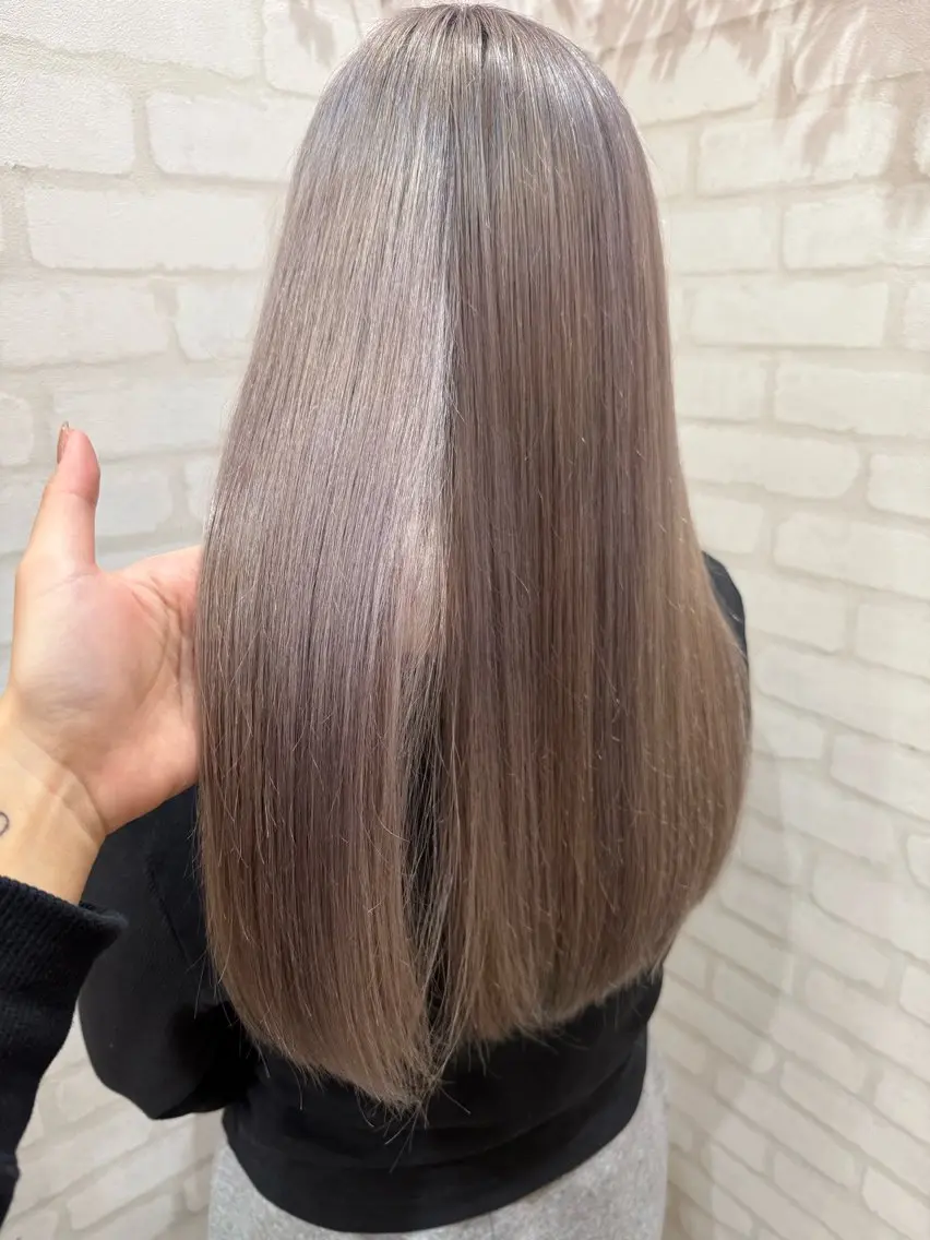 ロング カラー カット ヘアカラー シモダ クルミのヘアスタイル