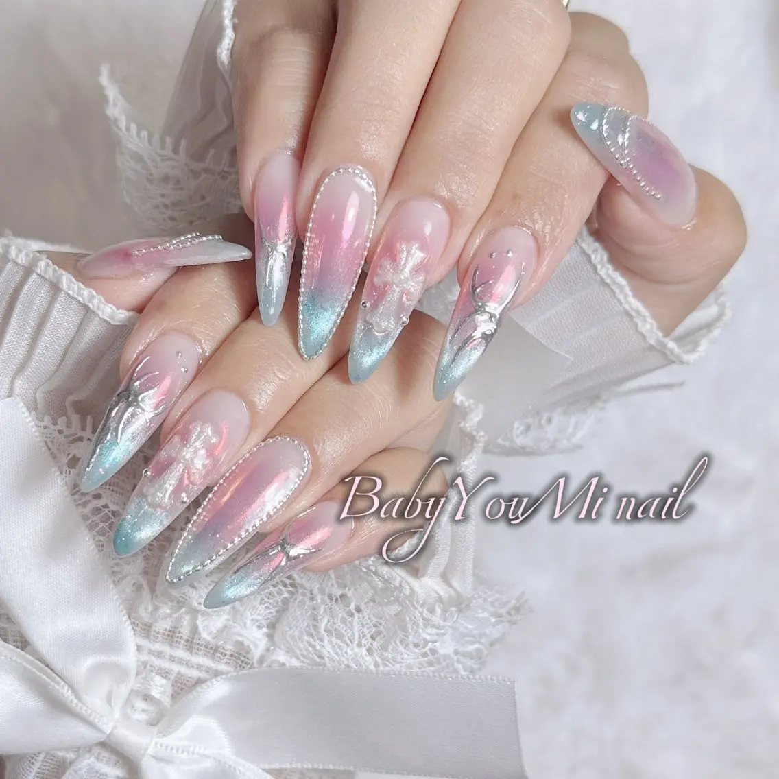 ネイル オーロラネイル チークネイル 成人式 フットネイル フレンチネイル ハンドネイル BabyYouMi nailのネイルデザイン