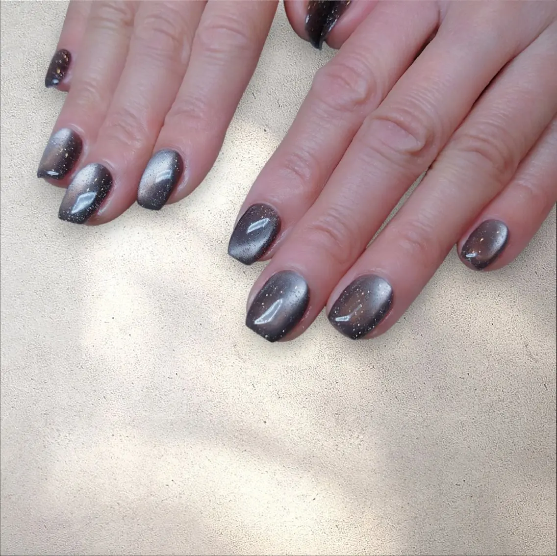 ネイル ハンドネイル nail  -es-のネイルデザイン