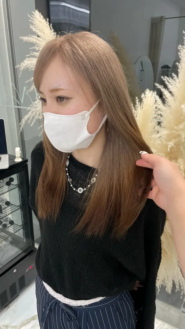 ミディアム ヘアカラー Hiroka / NANAのヘアスタイル