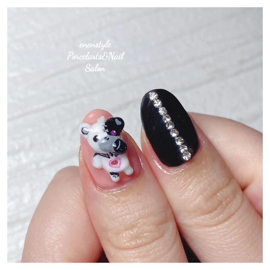 ミディアム ネイル 🐾enen style 🐾のネイルデザイン