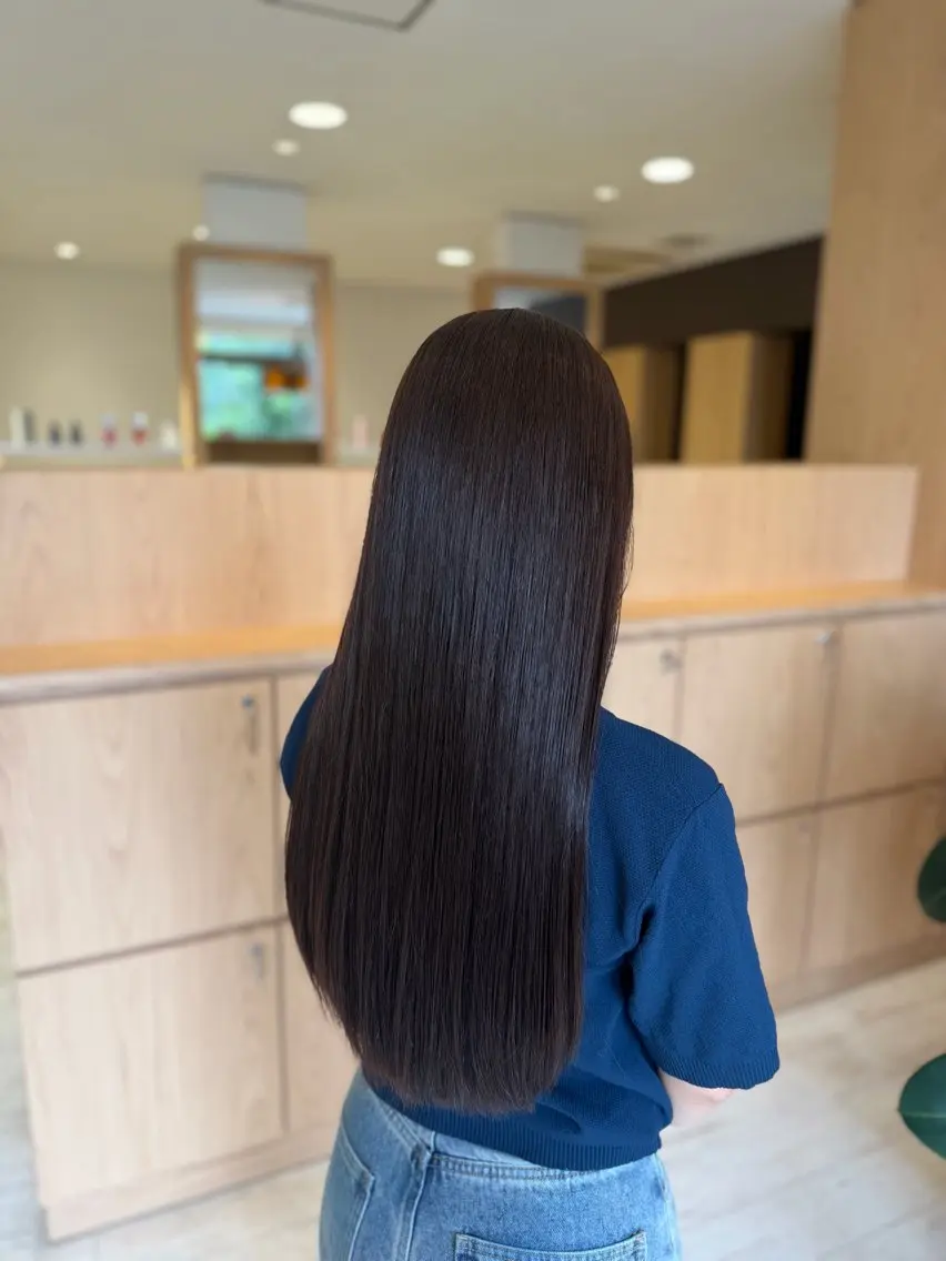 ロング カット ヘアカラー トリートメント 脇田 志穂のヘアスタイル