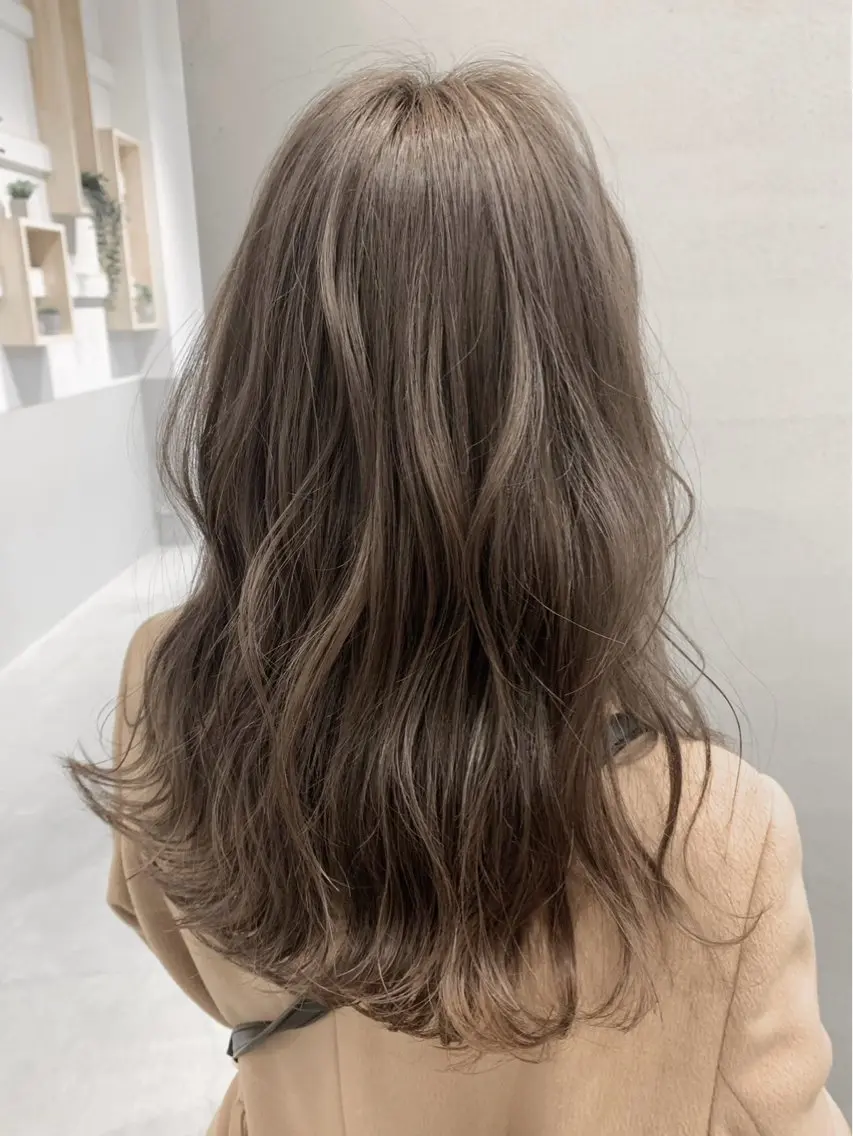ロング カラー KAYO カラー得意です^^のヘアスタイル