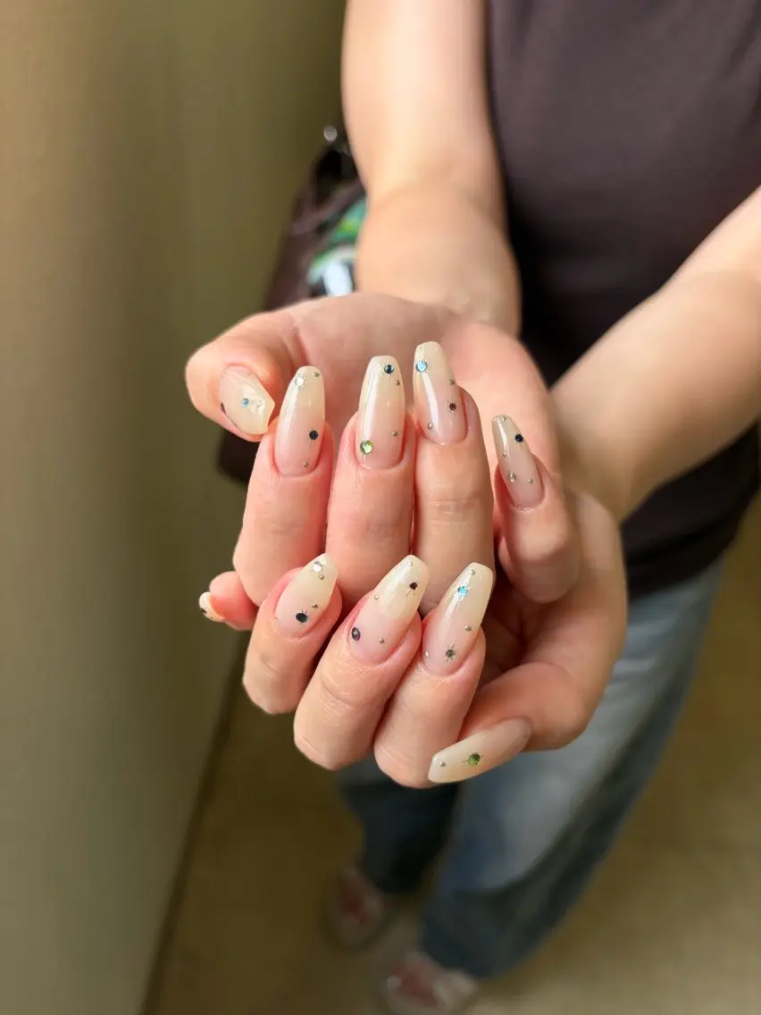 ネイル 持ち込み ハンドネイル MONICA_ HANEのネイルデザイン