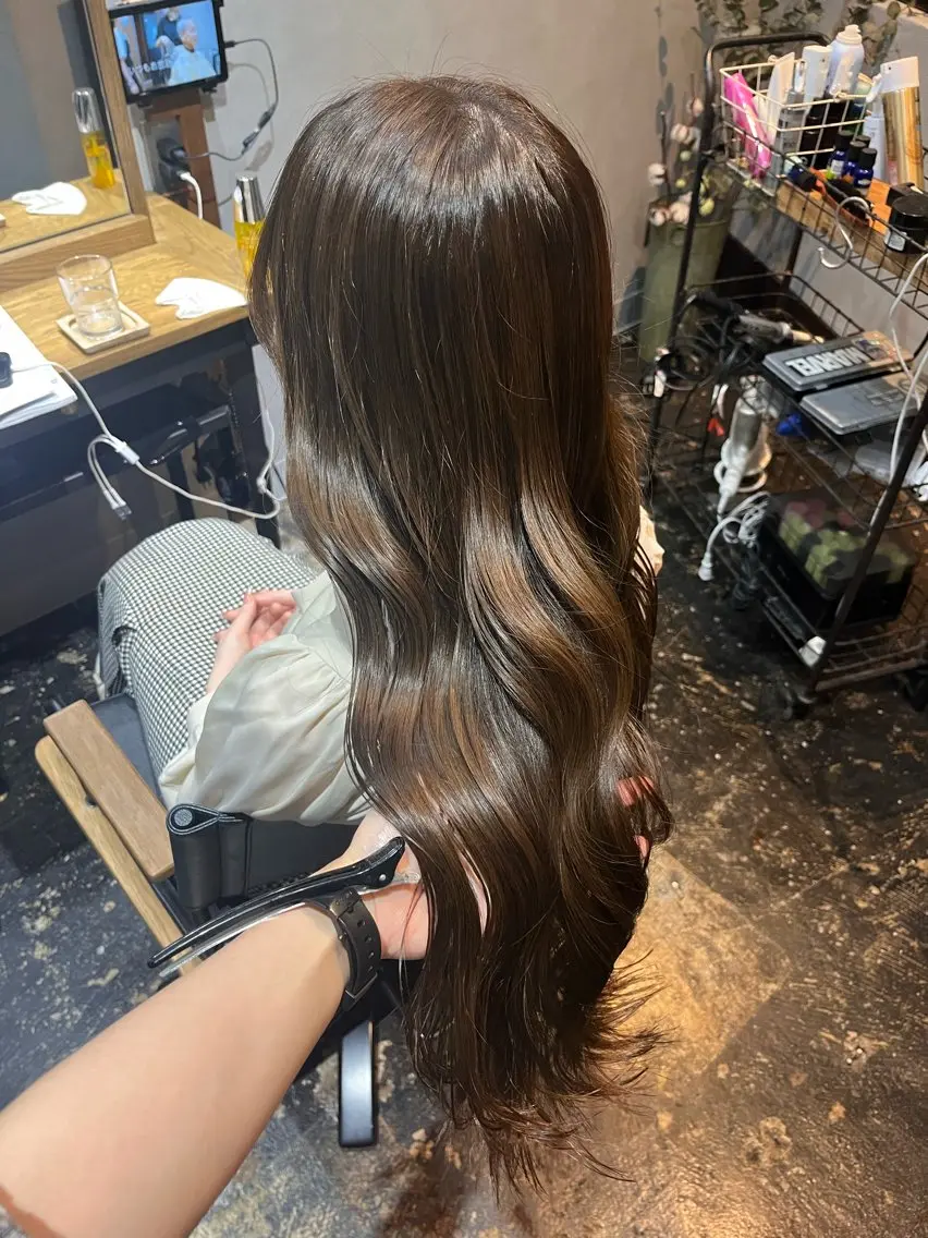 ロング カラー ベージュカラー ヘアカラー 透明感カラー/パーマ 🌀アオノのヘアスタイル