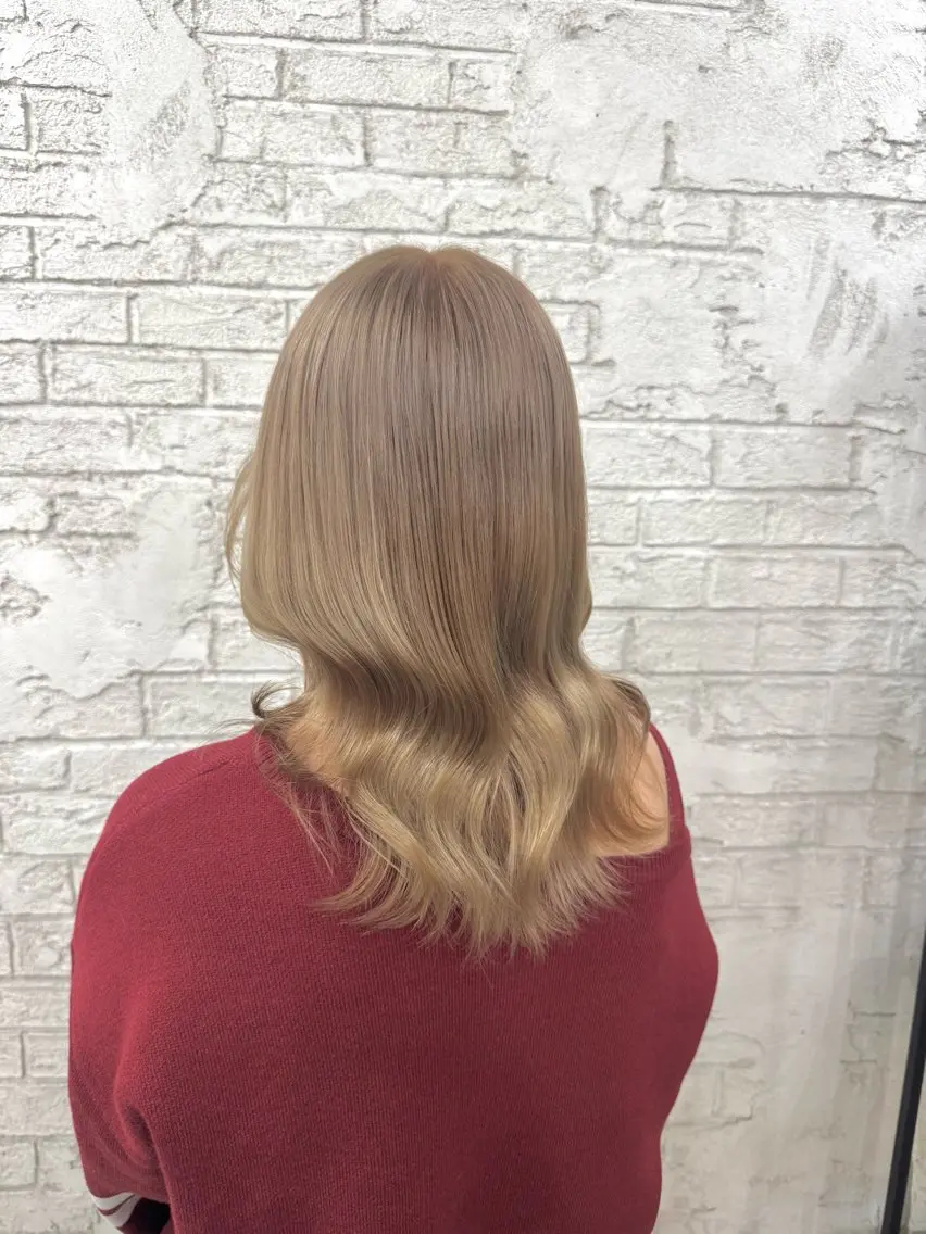 カラー ベージュカラー ミルクティーベージュ ヘアカラー カット/ブリーチ /🩶RENA🩶のヘアスタイル