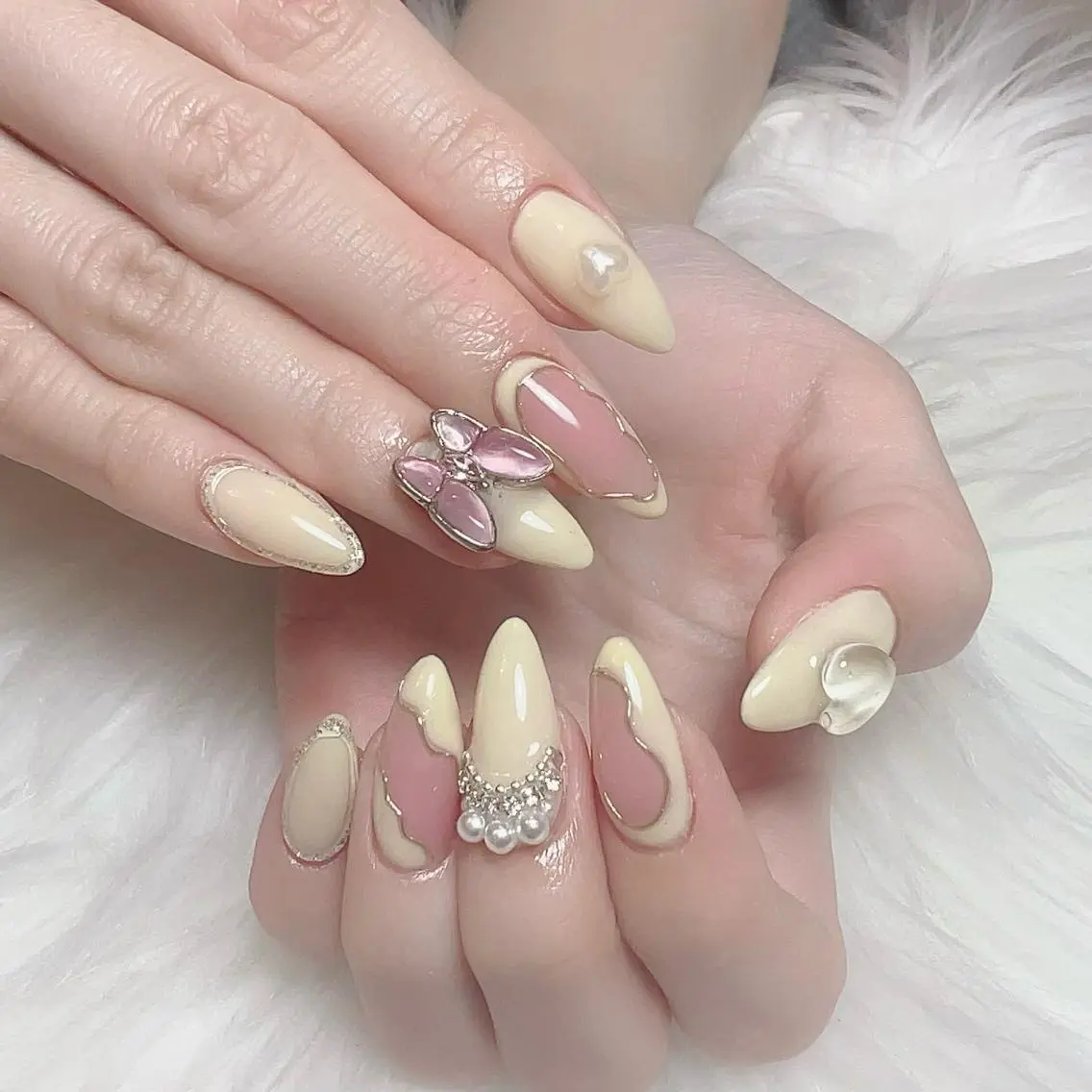 ネイル Nail salon EM（エム）諸星のネイルデザイン