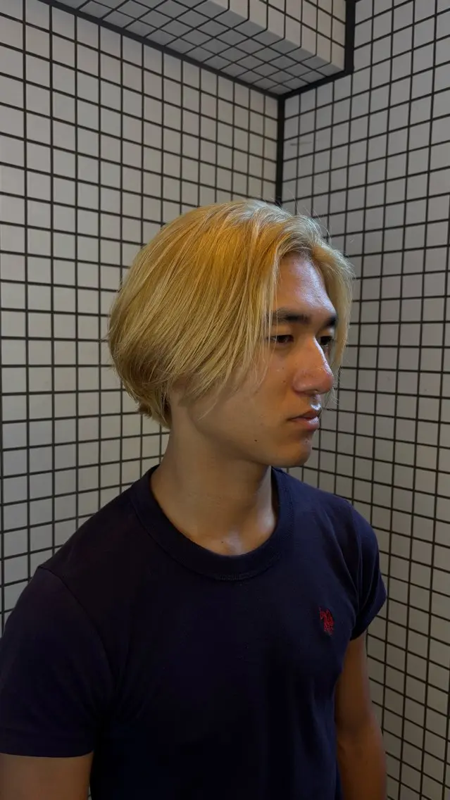 メンズ メンズブリーチ sugo annaのヘアスタイル