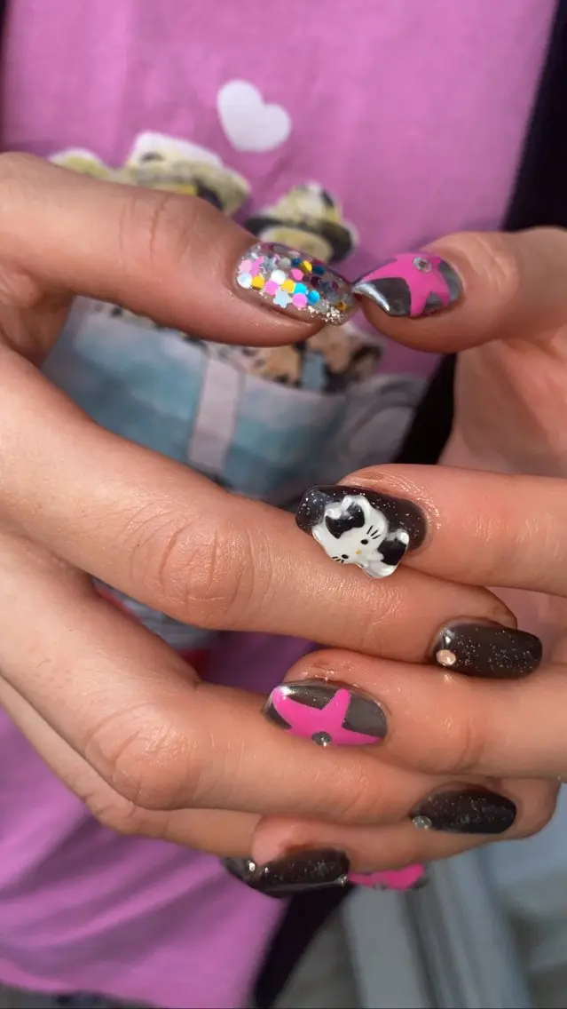 ショート カラー ネイル tetty nailsalonのネイルデザイン