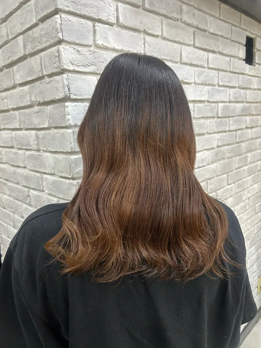 セミロング 小島 寧心のヘアスタイル
