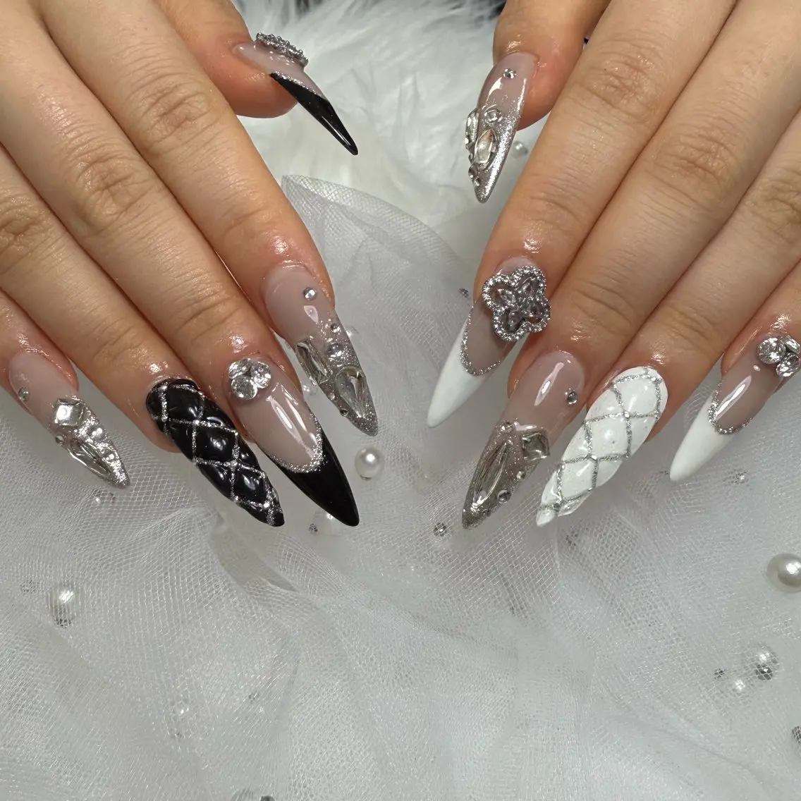 ネイル アートネイル 持ち込み ハンドネイル L'ino nailのネイルデザイン