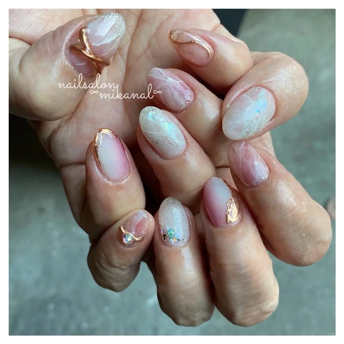 ネイル ミラーネイル ハンドネイル nailsalon ∞ ﾐｶﾅﾙ ∞のネイルデザイン