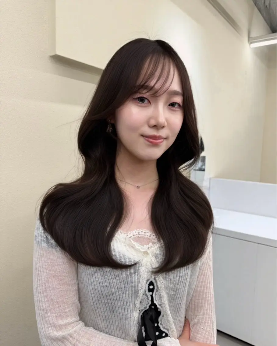 ロング くびれヘア レイヤーカット カット ヘアカラー トリートメント ナチュラル/ レイヤー/toa🕊のヘアスタイル