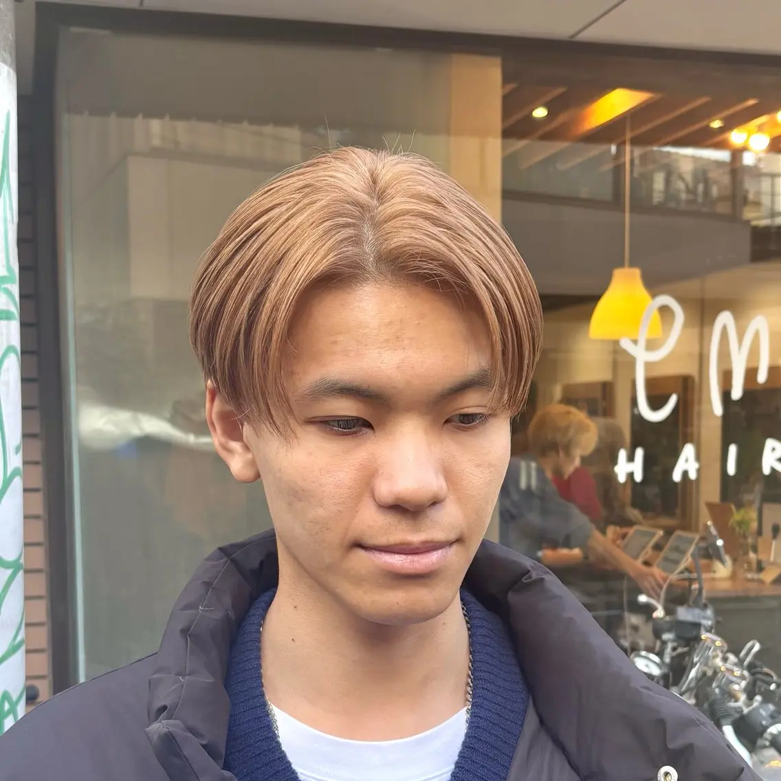 カラー メンズ ツヤ髪ハイトーン ×レイヤー🌝リオのヘアスタイル