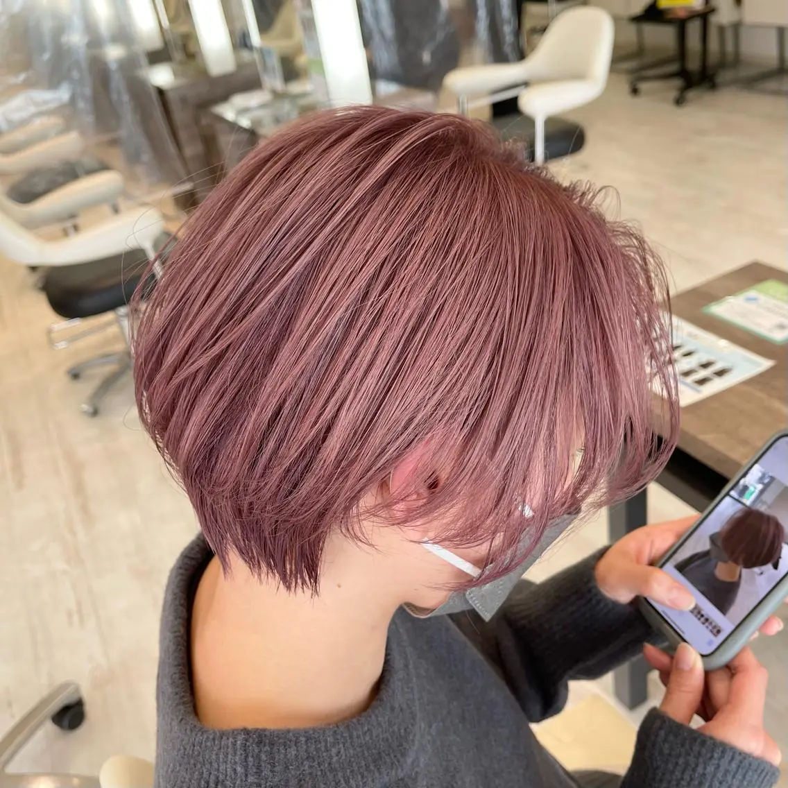 カット+ダブルカラーの写真