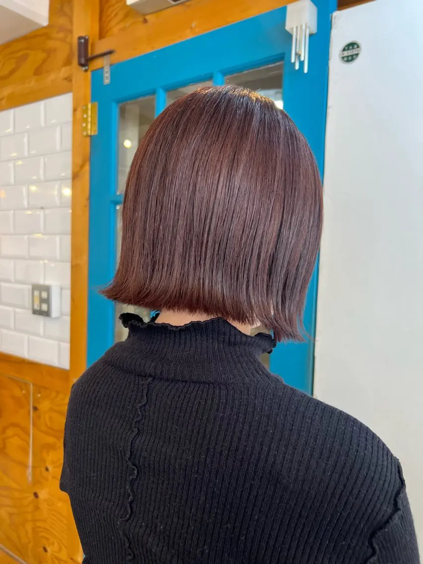 ショート カラー デザインカラー イヤリングカラー ハイライトカラー ボブ 顔周りカット KANA/ボブ/ インナーカラー/艶髪のヘアスタイル