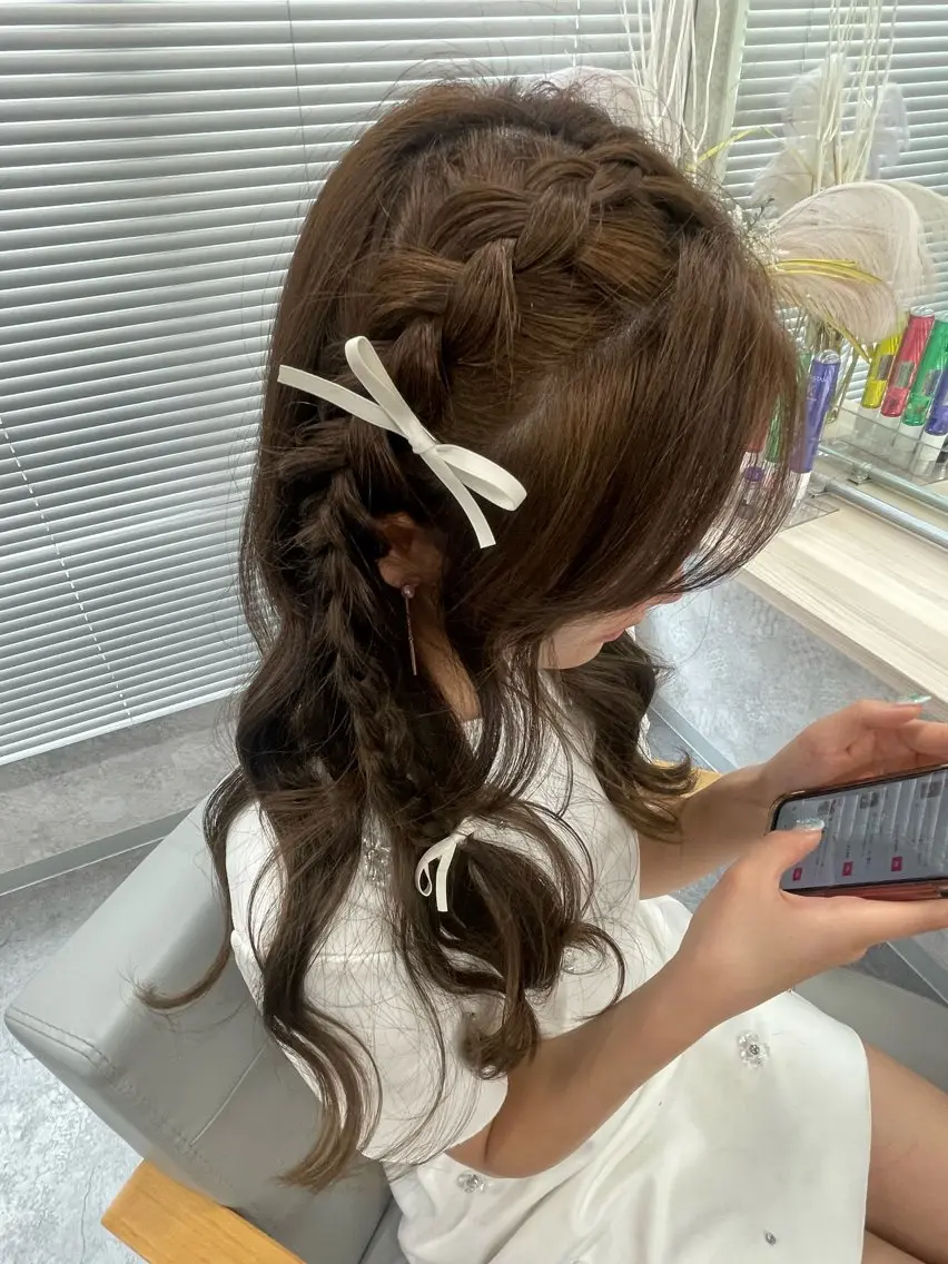 【🎀お出かけ前ライブ前🎀】ハーフアップ/おろし系ちょこっとアレンジ/飾りは持ち込みでお願いします(最終受付21時)の写真