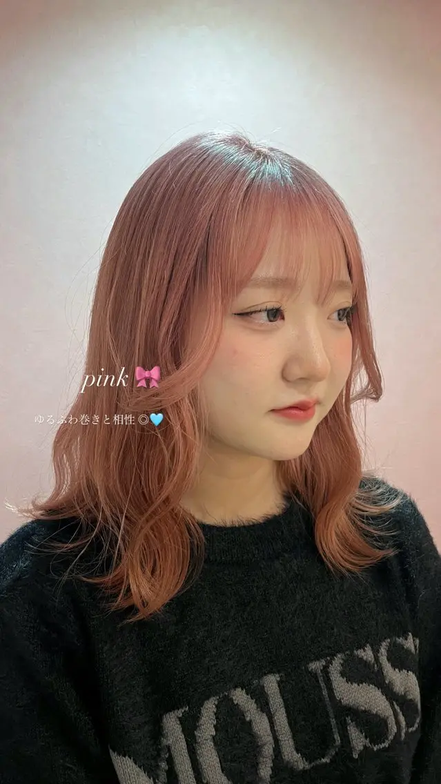 ロング カラー ハイトーン/ゆるふわ 🧚𖥔ׁTOMO♡のヘアスタイル