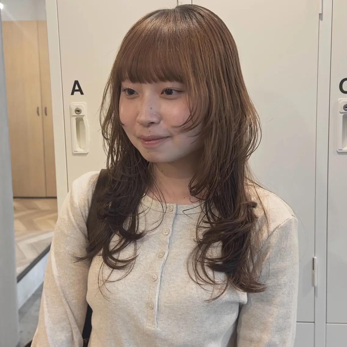 セミロング カラー ヘアアレンジ カット ヘッドスパ makoto / 韓国風ヘア🎀🪄︎のヘアスタイル