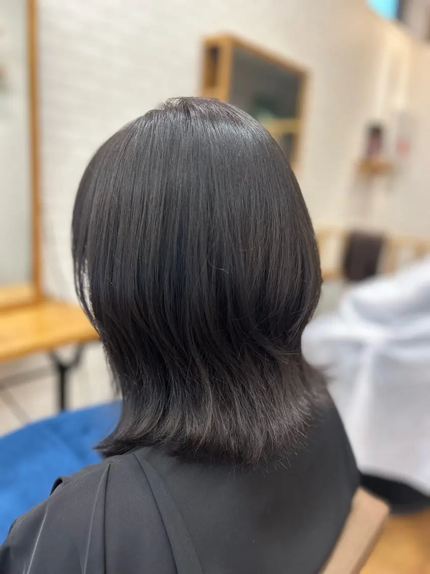 ミディアム カット ヘアカラー トリートメント 園田 彩音のヘアスタイル