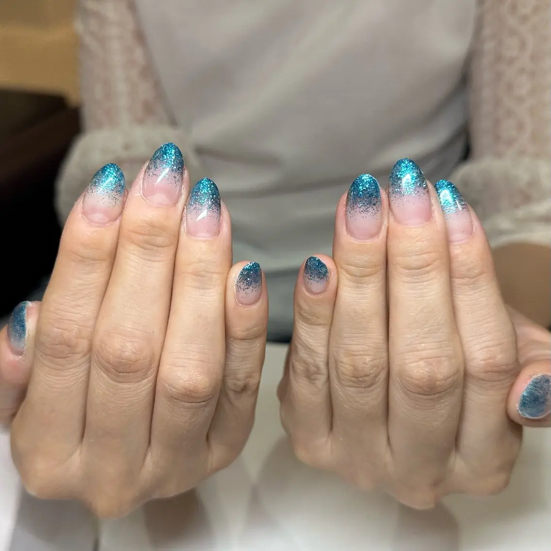 【Jrメニュー】ハンド オフありグラデーション(クリアベース)の写真