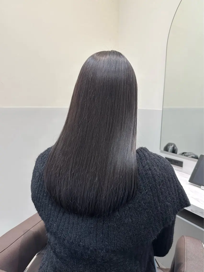 ロング カラー ブリーチ グレージュ ラベンダーカラー ラベンダーグレージュ ラベンダーグレー 矢野 晃平のヘアスタイル