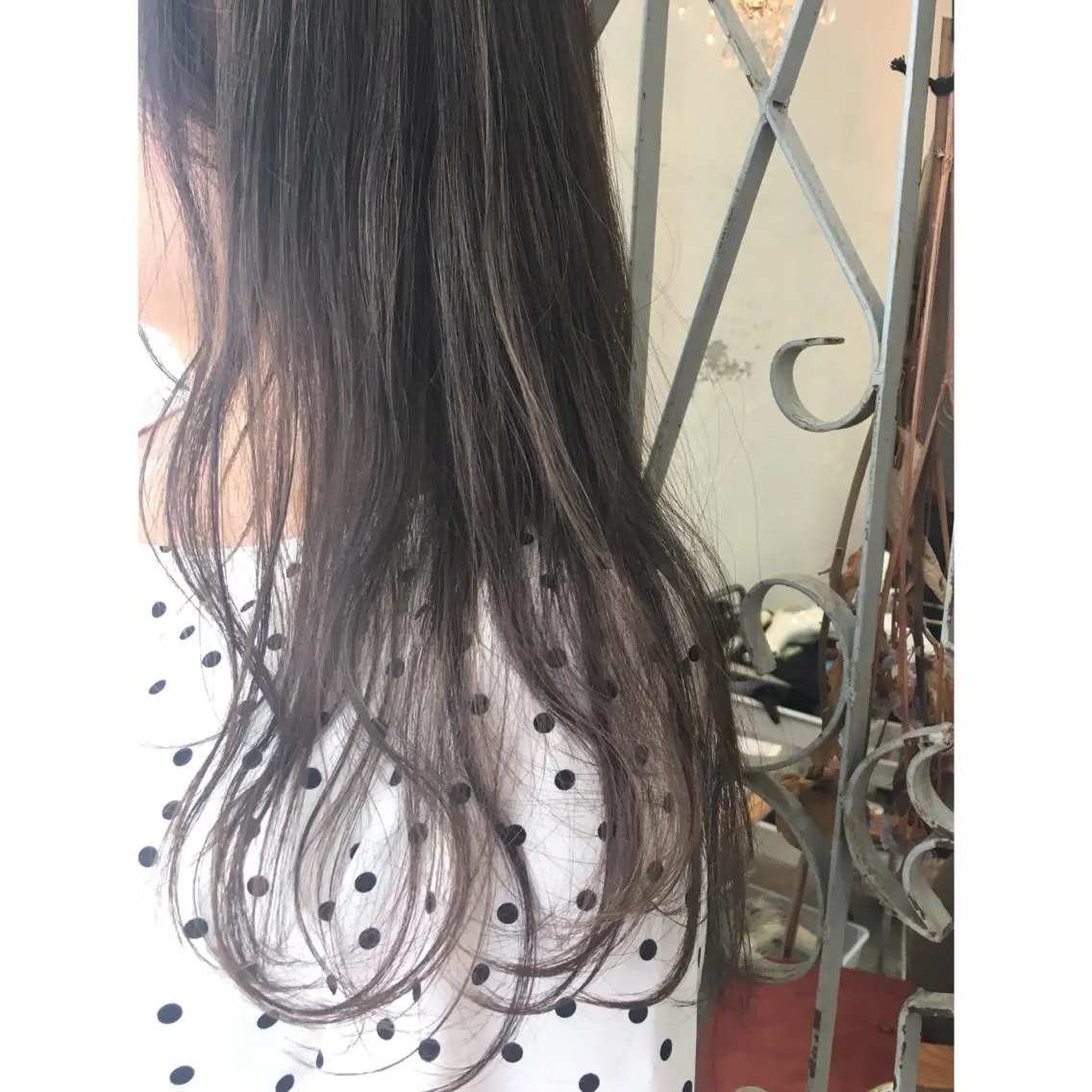 ロング カラー ハイライトカラー ハイライト fio マナミのヘアスタイル