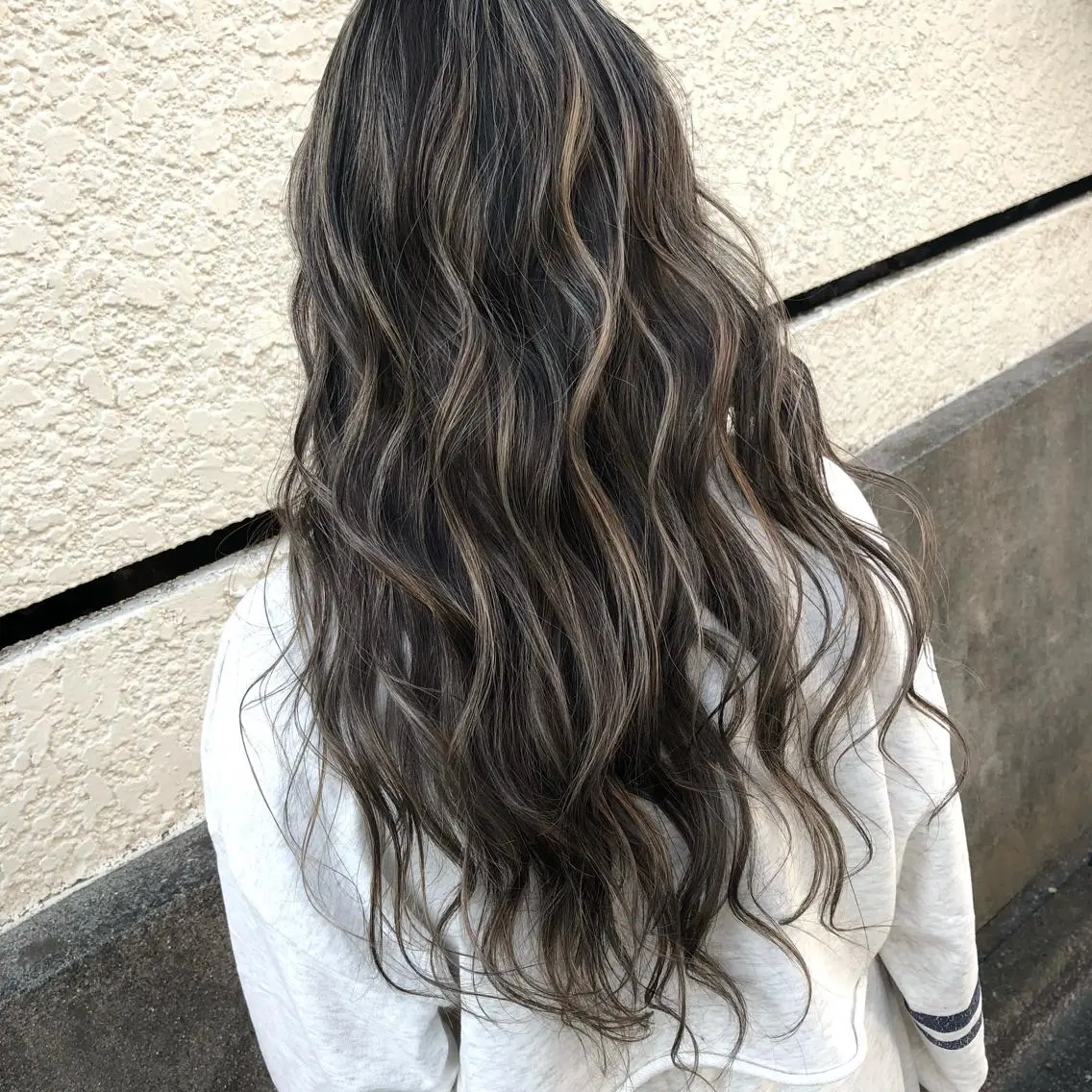 ロング 海外風レイヤーカット 👑店長 平松 由のヘアスタイル