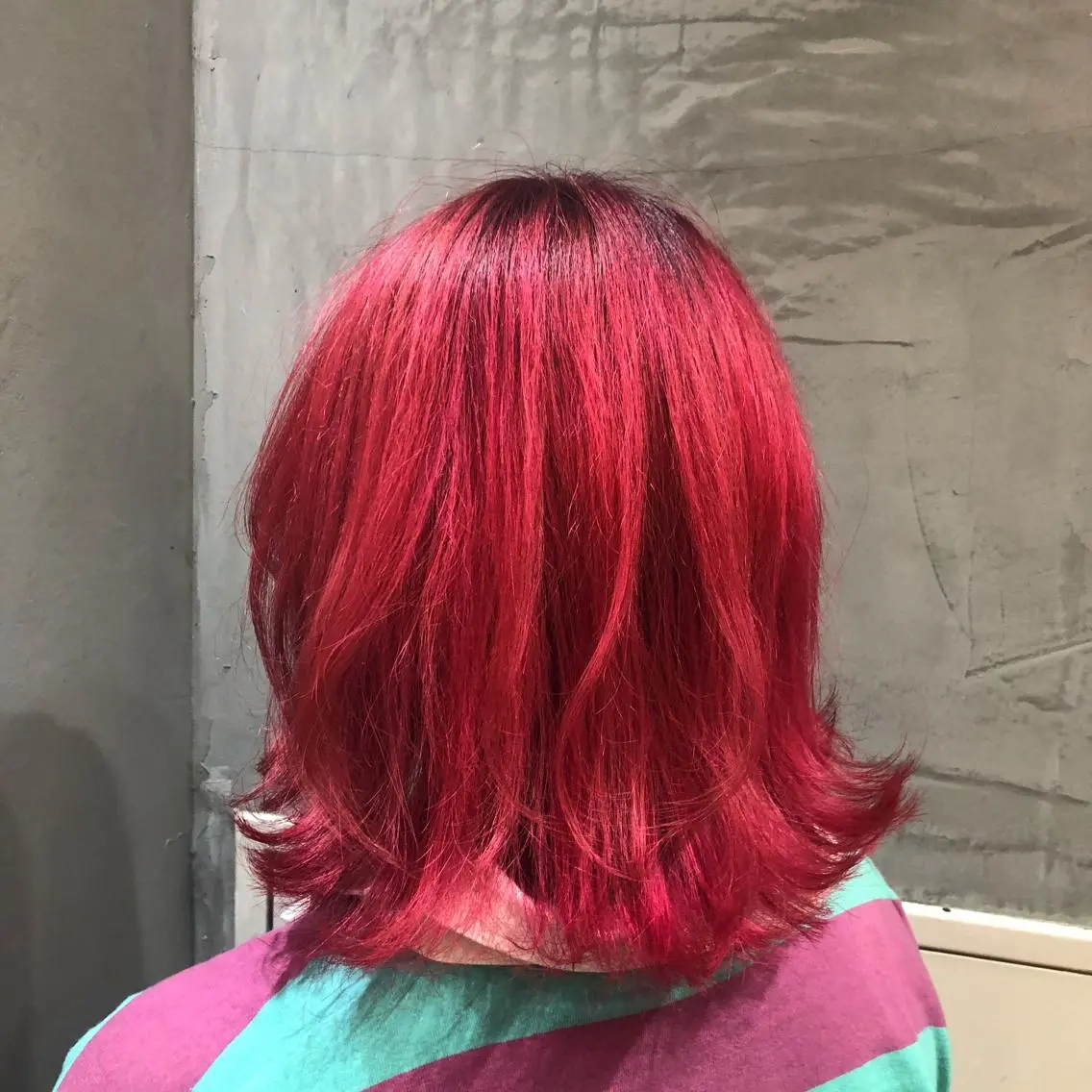 ミディアム カラー ブリーチ 門岡 ひかるのヘアスタイル
