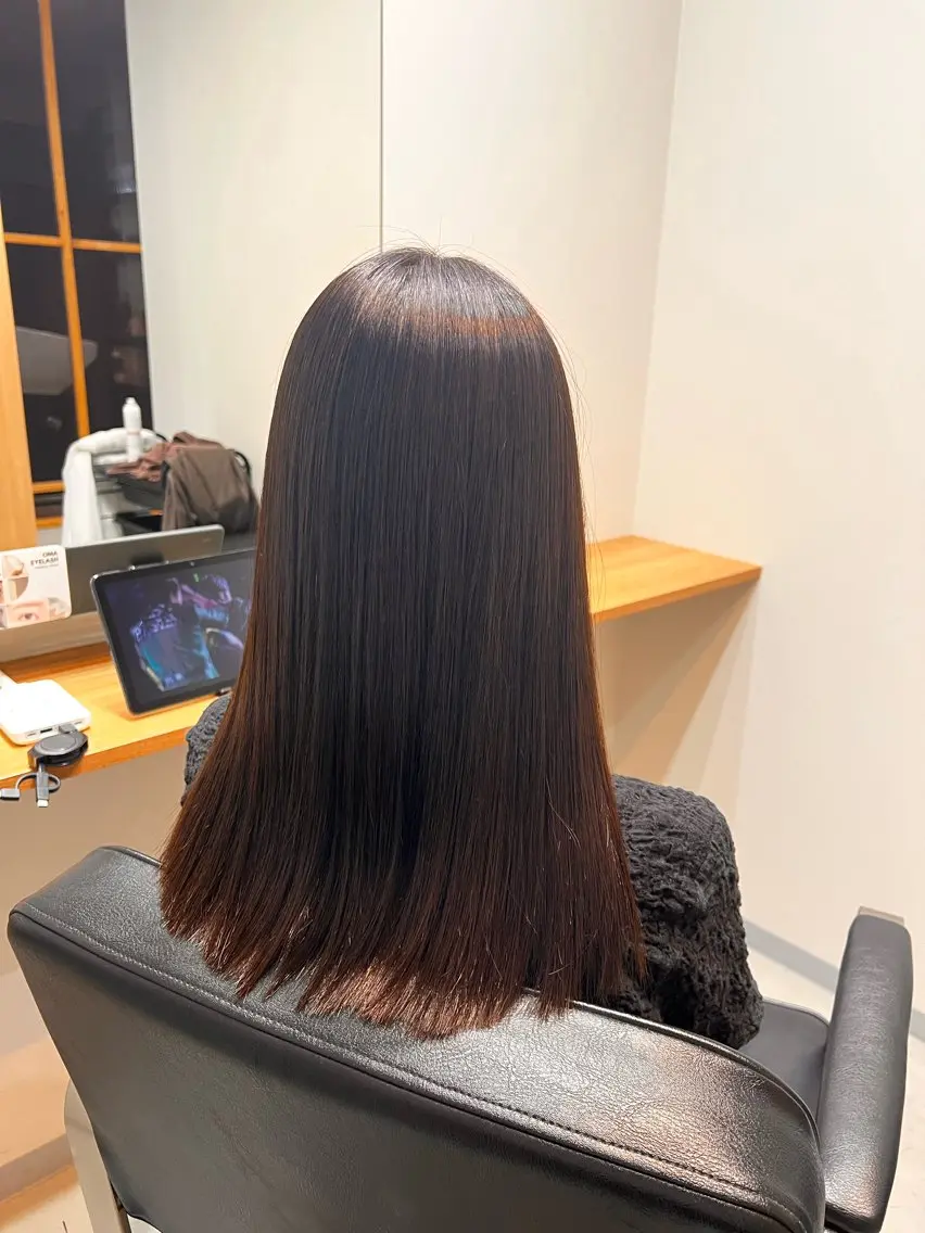 セミロング カット 縮毛矯正 トリートメント omaリュウガ/縮毛 矯正/透明感カラーのヘアスタイル