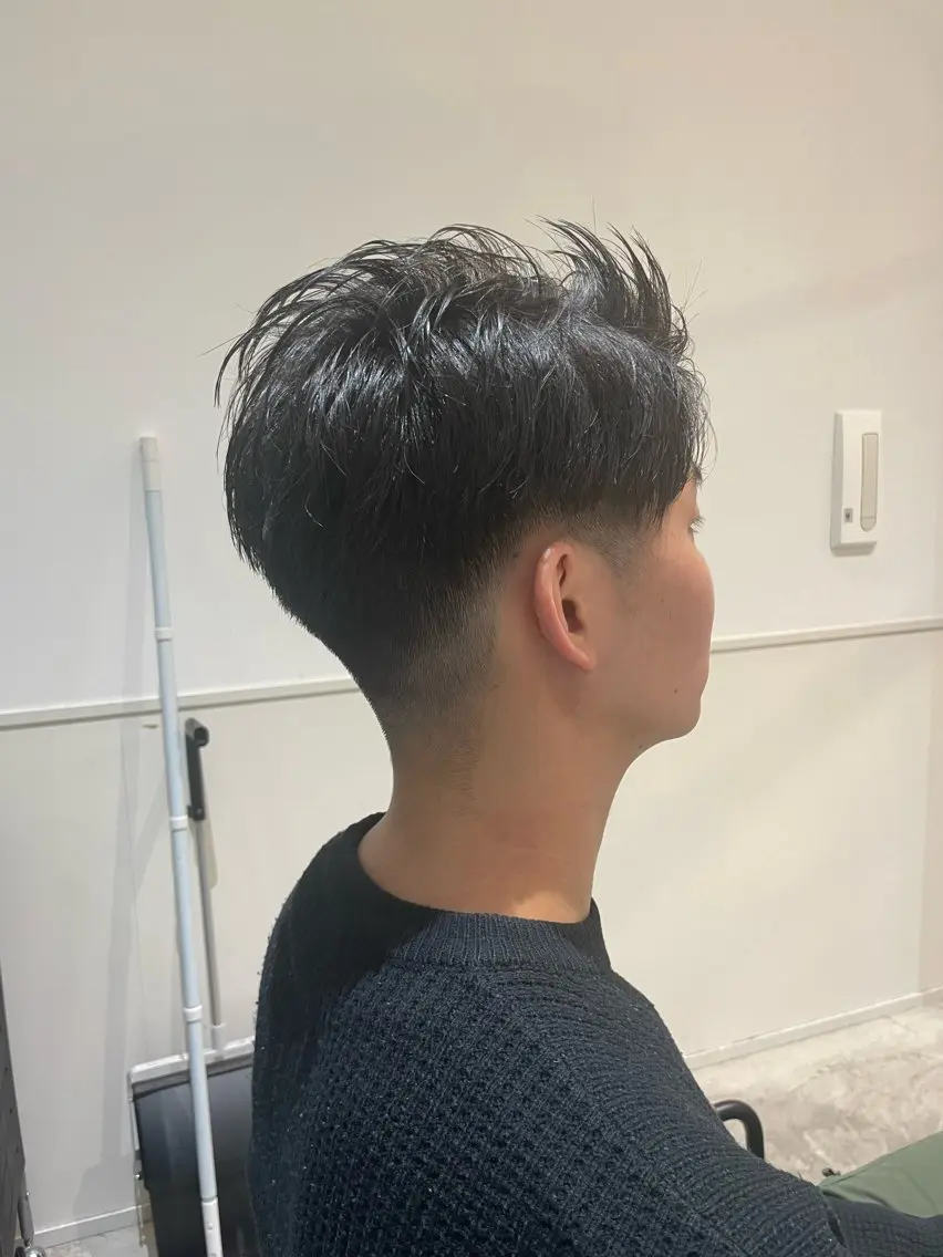メンズ 刈り上げ 松井 せりのヘアスタイル