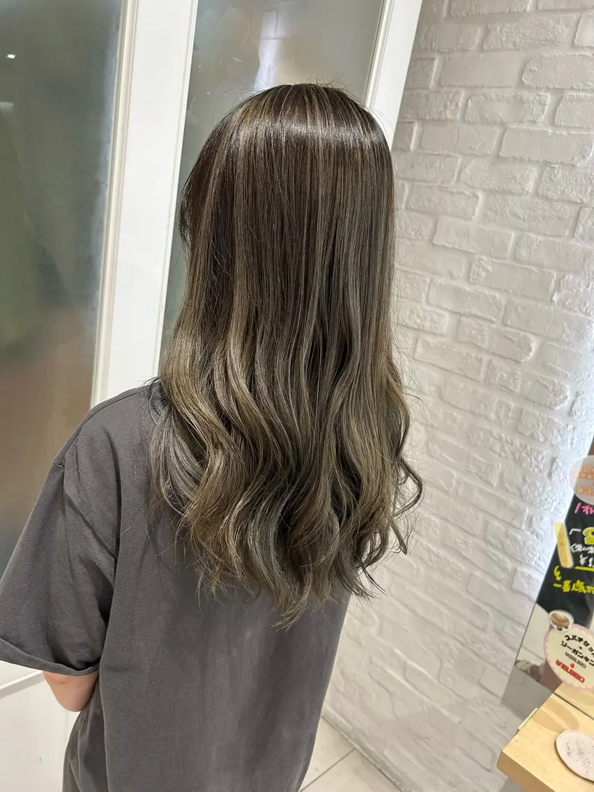 ロング カラー バレイヤージュ ハイライトカラー オリーブカラー ハイライト レイヤーカット ヘアカラー ハイトーン/メンズ 水野翔太のヘアスタイル