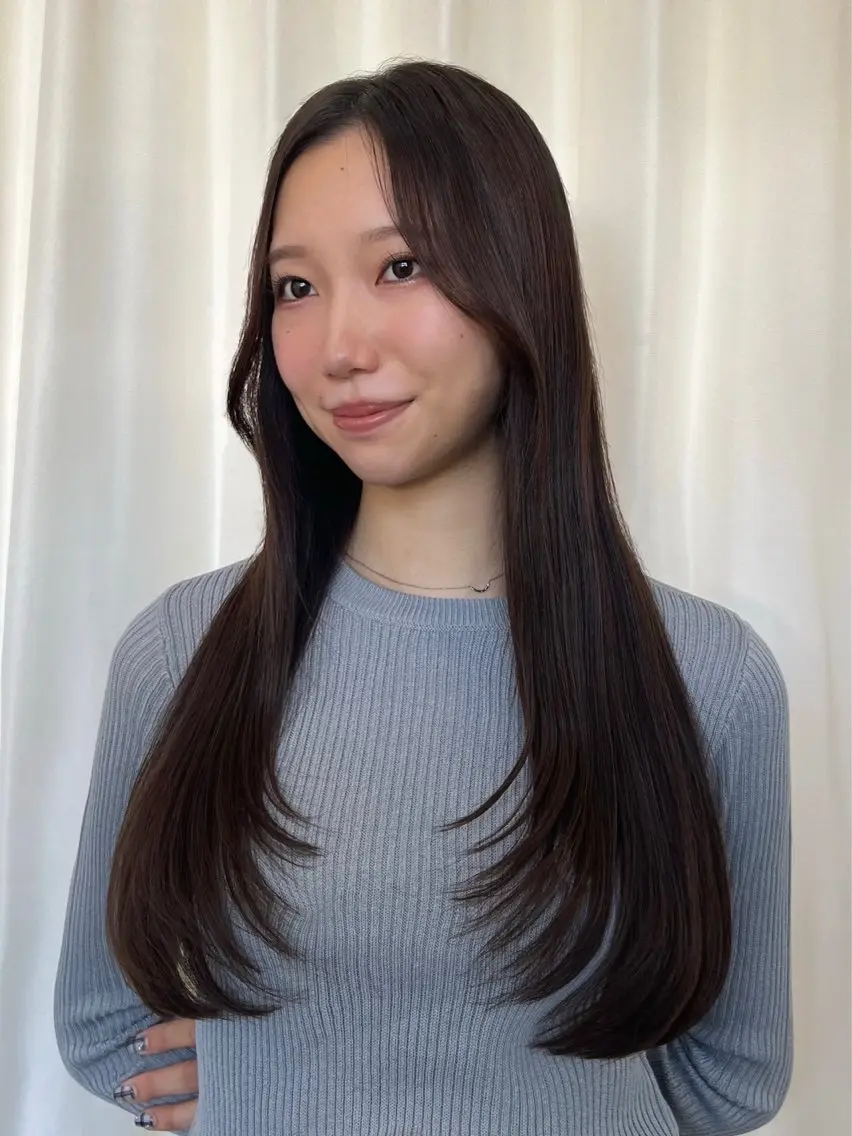 ロング カラー アッシュ アッシュブラウン ブラウンカラー レイヤーカット 顔まわり/透け感 カラー/青栁優🔆のヘアスタイル