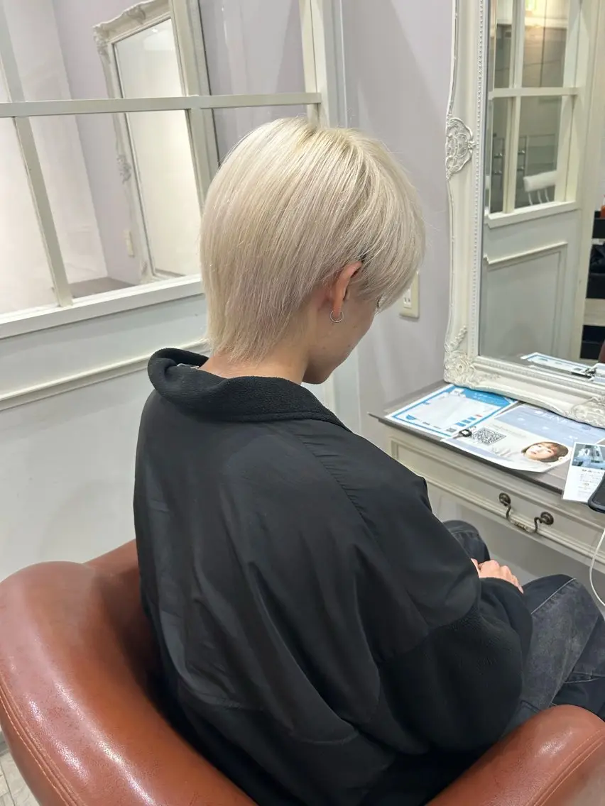 カラー メンズ りん🌷︎名古屋 ブリーチカラーのヘアスタイル