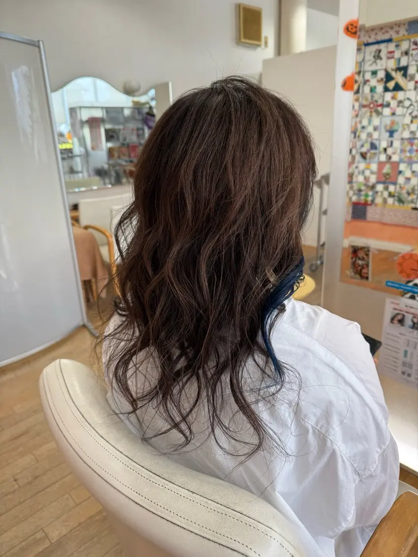 カラー 山本 瑠華のヘアスタイル