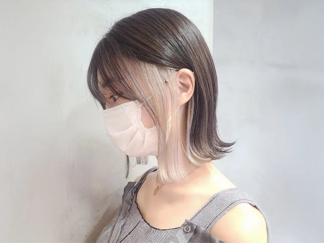 カラー 塔尾 真那のヘアスタイル
