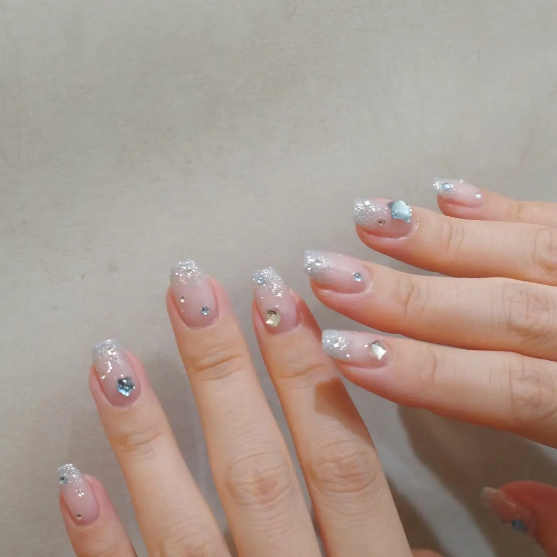 ネイル ハンドネイル reika .のネイルデザイン