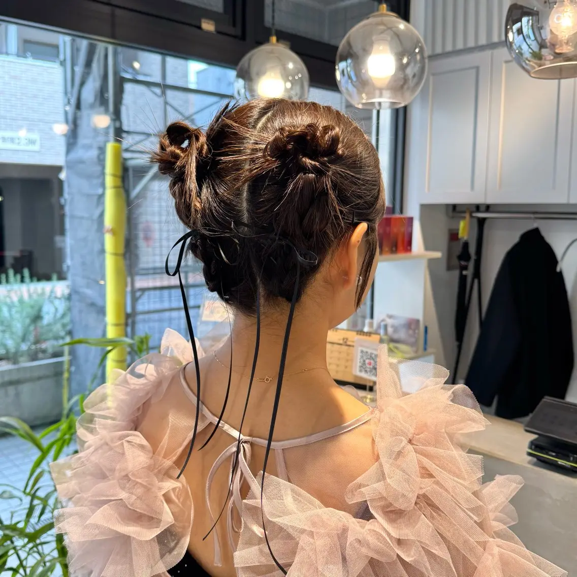 ミディアム ヘアアレンジ ヘアセット 𝐇𝐢𝐧𝐚 ⟡.·のヘアスタイル