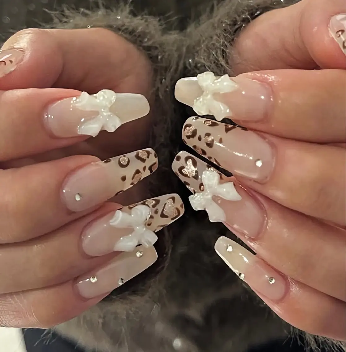 ネイル ジェルネイル パラジェル ネイルチップ NiJi Nailsのネイルデザイン