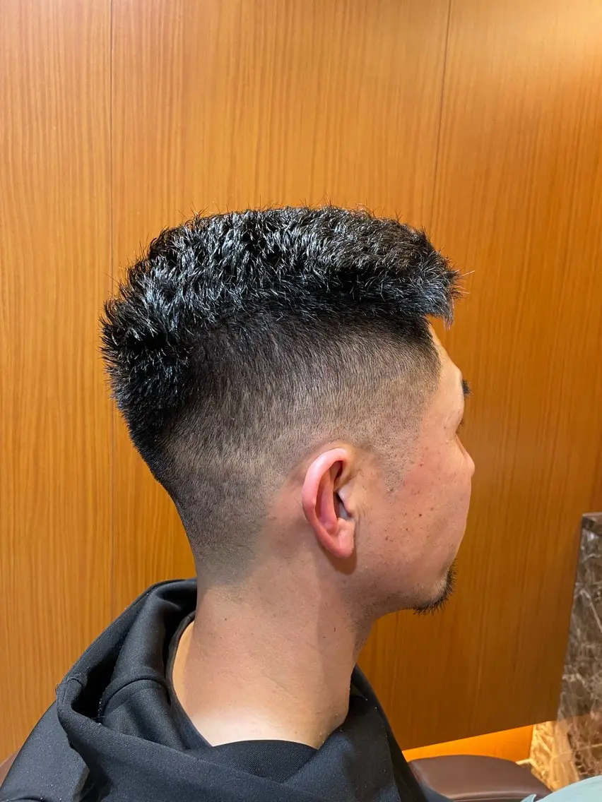 ショート メンズ カット シマサキ シイナのヘアスタイル
