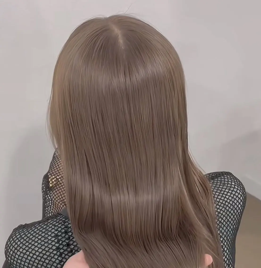 セミロング カラー ヘアカラー トリートメント "Daisy" Rio /大名・天神のヘアスタイル