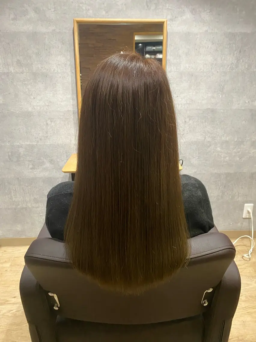 セミロング カラー ブリーチ 透明感カラー ブリーチなしカラー Ryu✨艶髪 髪質改善ストレート✨のヘアスタイル