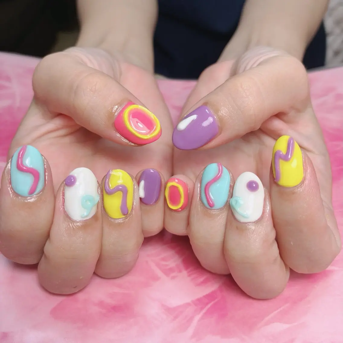 ミディアム ハンドネイル hs nail salonのネイルデザイン