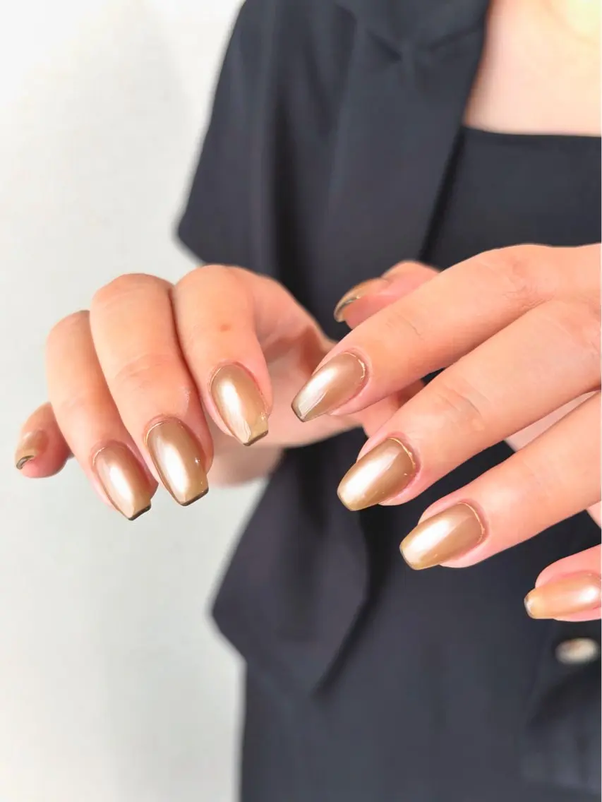 ネイル フレンチネイル マグネットネイル ハンドネイル lou nailのネイルデザイン