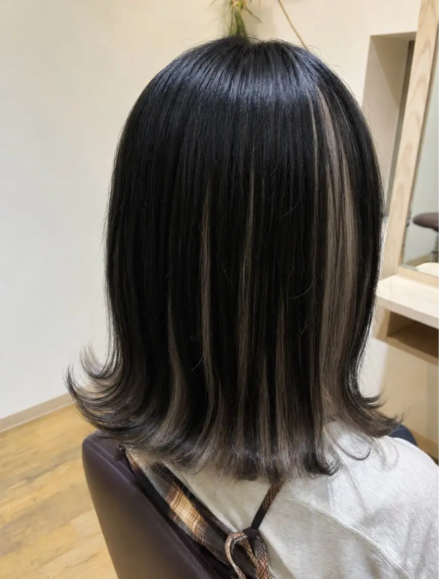 ミディアム ヘアカラー ✂︎ つぐみ　✂︎のヘアスタイル