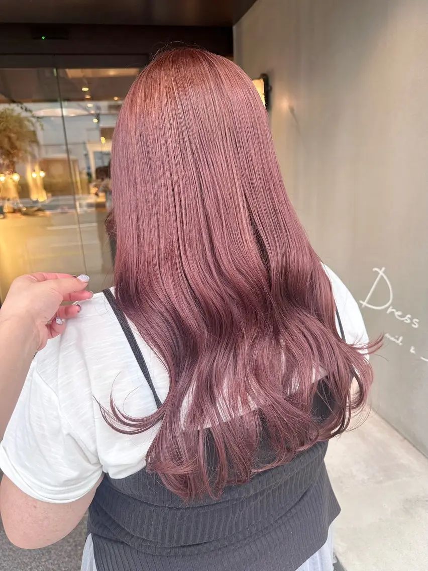 ロング カラー ヘアカラー ピンクカラー/ mana🎀のヘアスタイル
