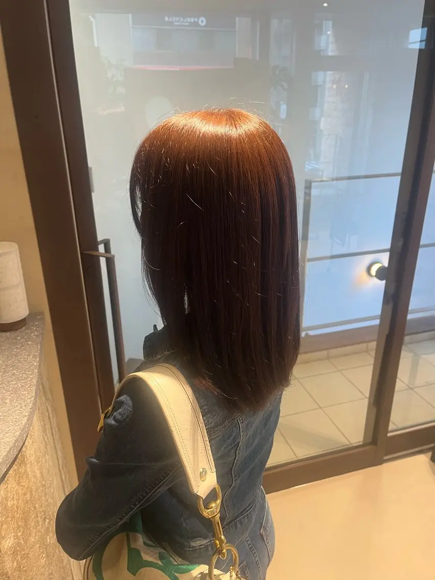 ミディアム source / Hannaのヘアスタイル