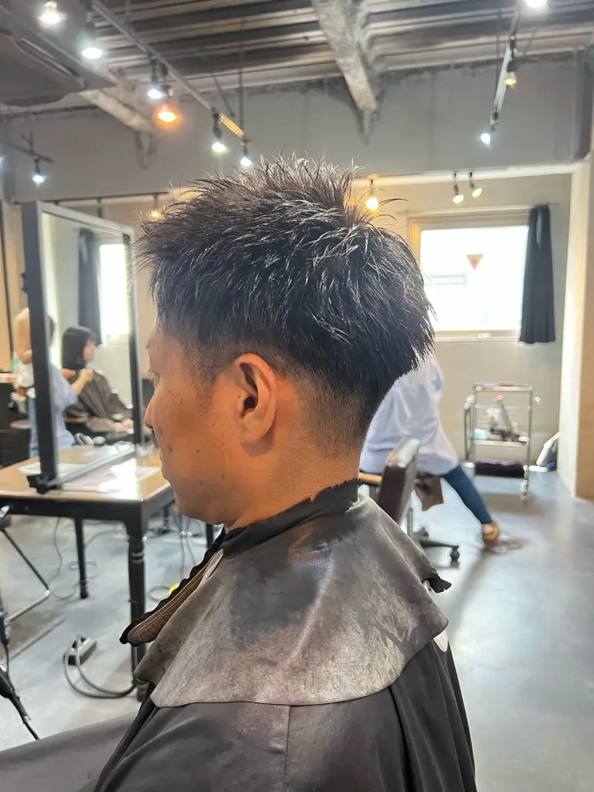 ショート 森本 礼二のヘアスタイル
