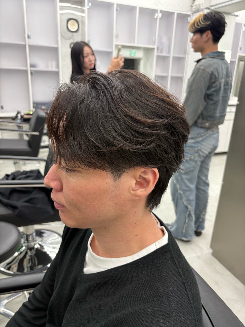 パーマ メンズ フェザーパーマ メンズパーマ パーマ メンズパーマ特化 sayoのヘアスタイル